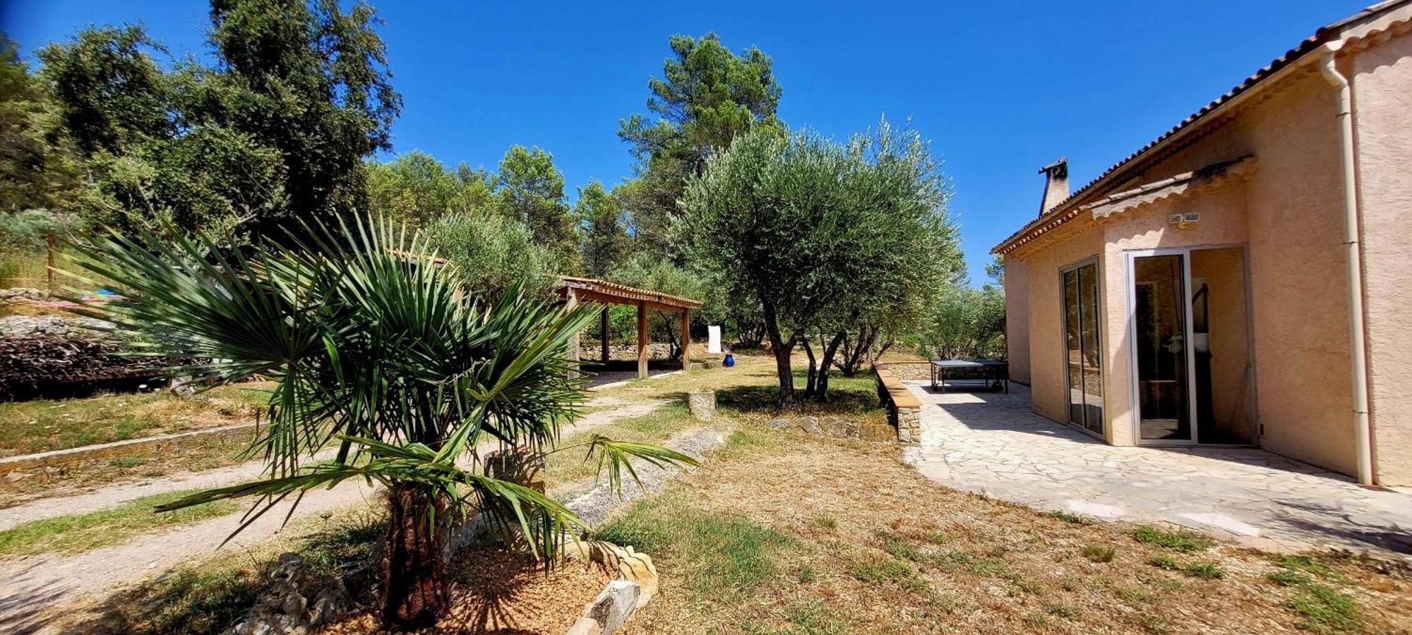 Au Petit Bonheur Villa Carnoules  Dış mekan fotoğraf
